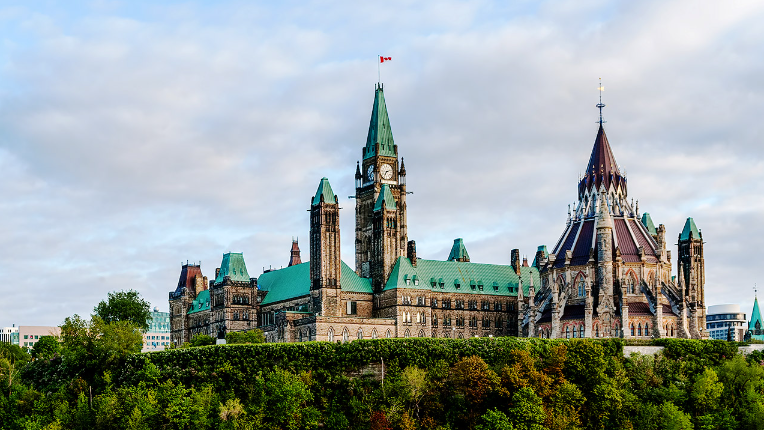 La Colline du Parlement à Ottawa (Canada).
