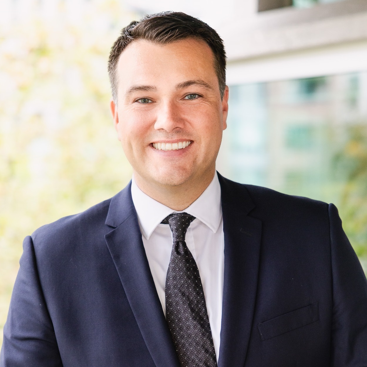 Robert Sarkissian, Wealth Advisor