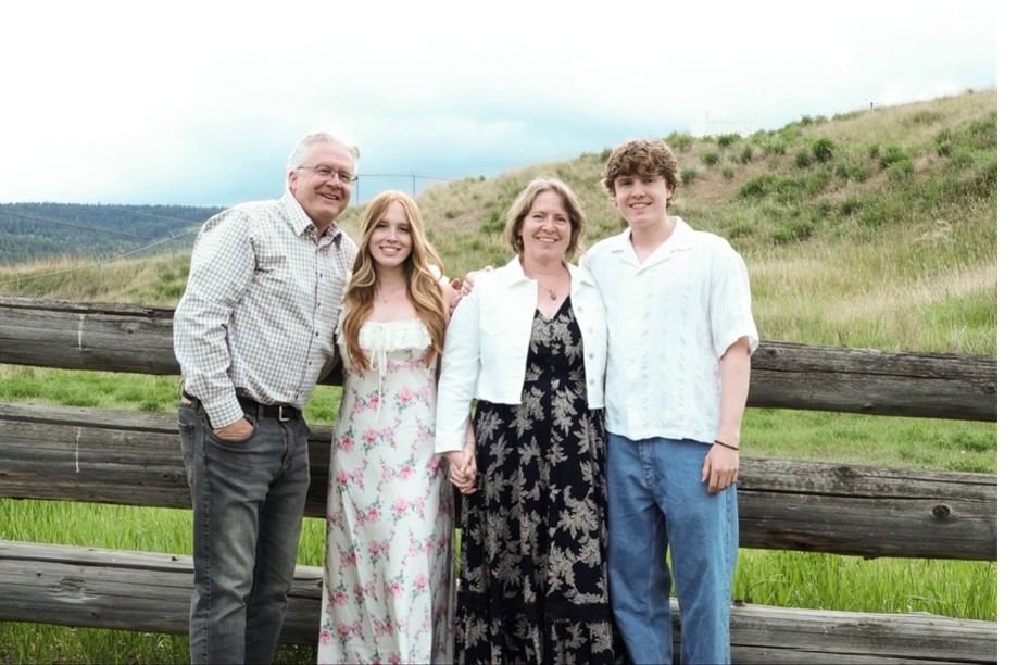 Dan Kroeker with his wife Rita and his kids, Lauren and Danny